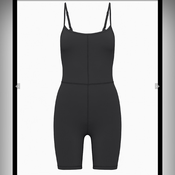 Aritzia Pants - Wilfred Free Style 7” Romper